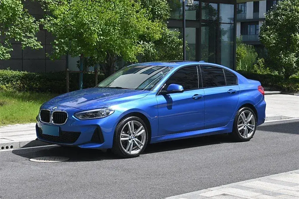 2019 BMW 1 Series 2.0T 192HP L4 8AT