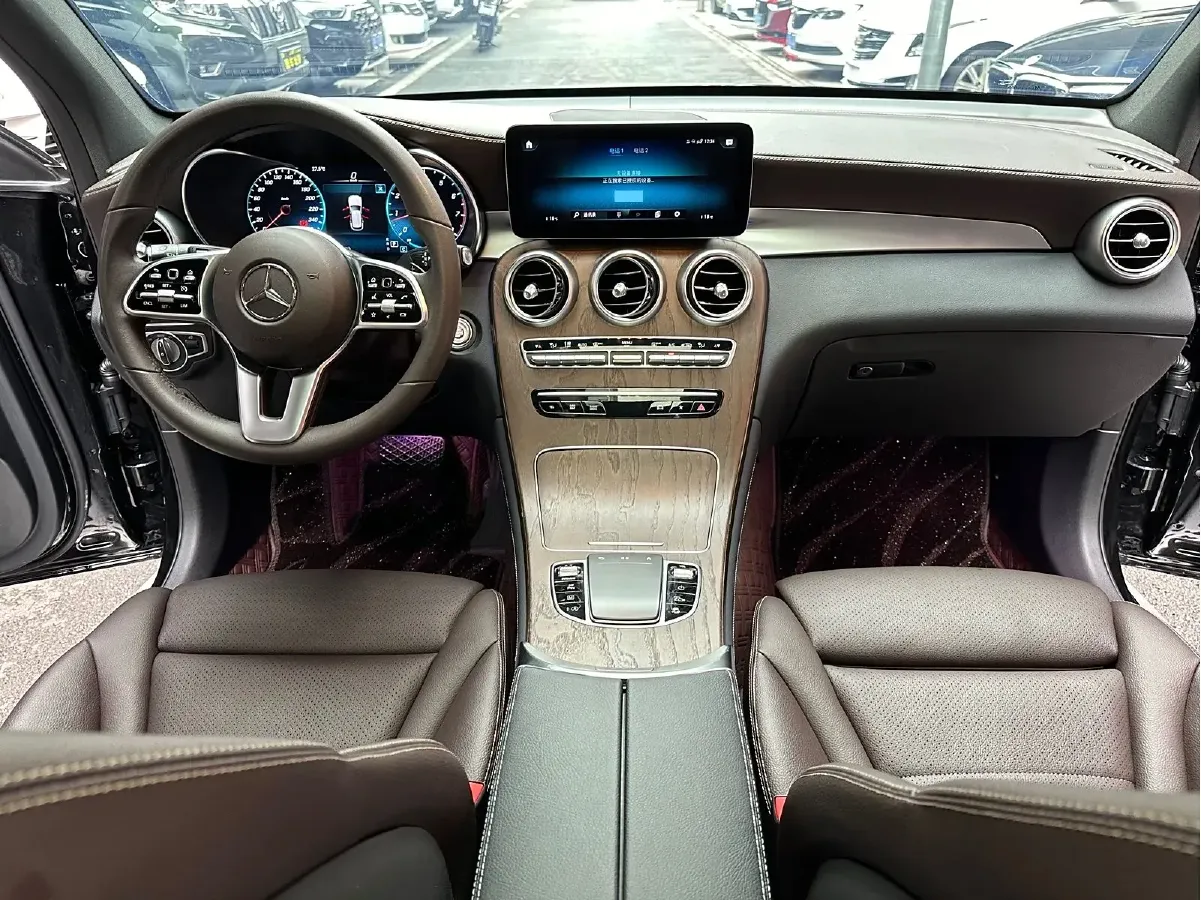 2022 Mercedes-Benz GLC Class 2.0T 258HP L4 9AT,autocango,china used car exporter,china ev exporter,chinese used car exporter,chinese used ev exporter