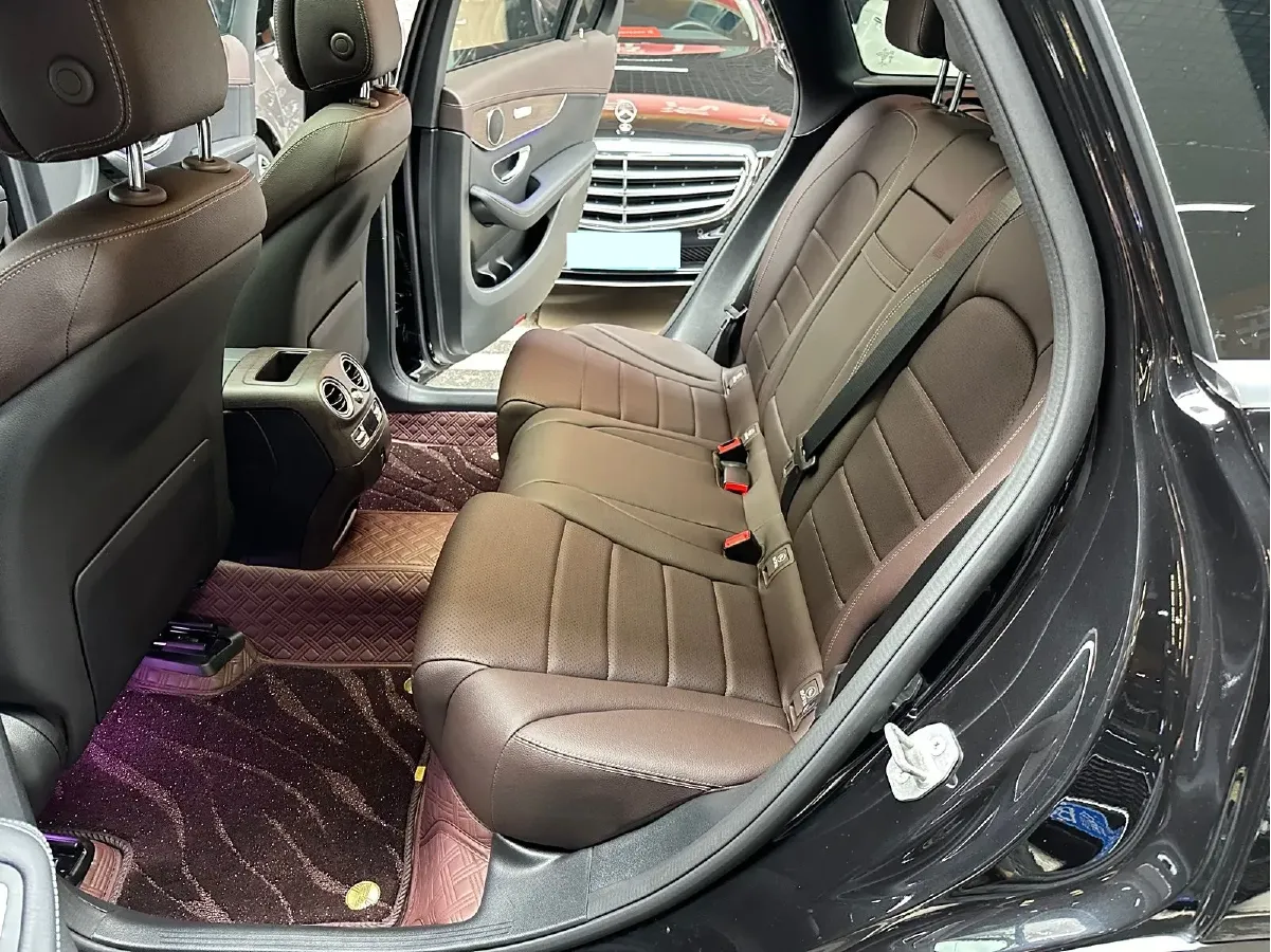 2022 Mercedes-Benz GLC Class 2.0T 258HP L4 9AT,autocango,china used car exporter,china ev exporter,chinese used car exporter,chinese used ev exporter