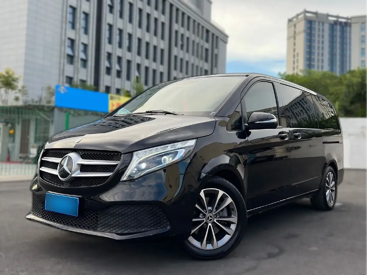 2021 Mercedes-Benz V Class 2.0T 211HP L4 9AT