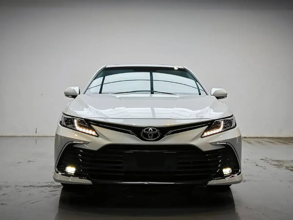2022 Toyota Camry 2.0L 178HP L4 CVT