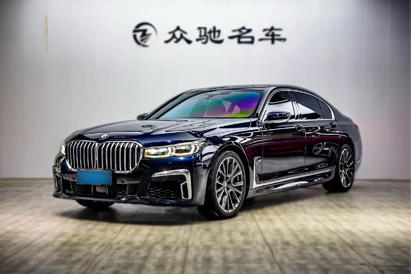 2019 BMW 7 Series 3.0T 340HP L6 8AT