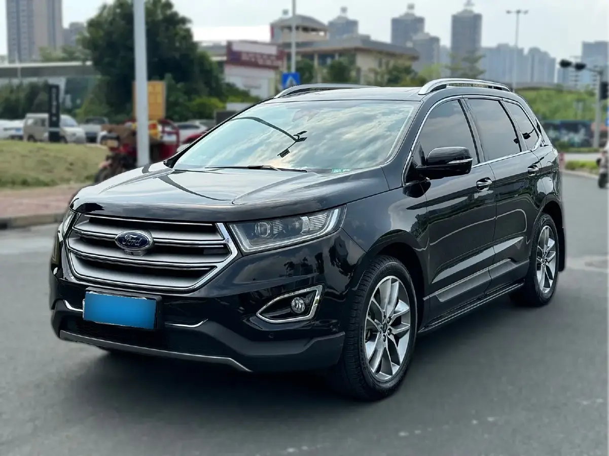 2018 Ford Edge 2.0T 245HP L4 6AT