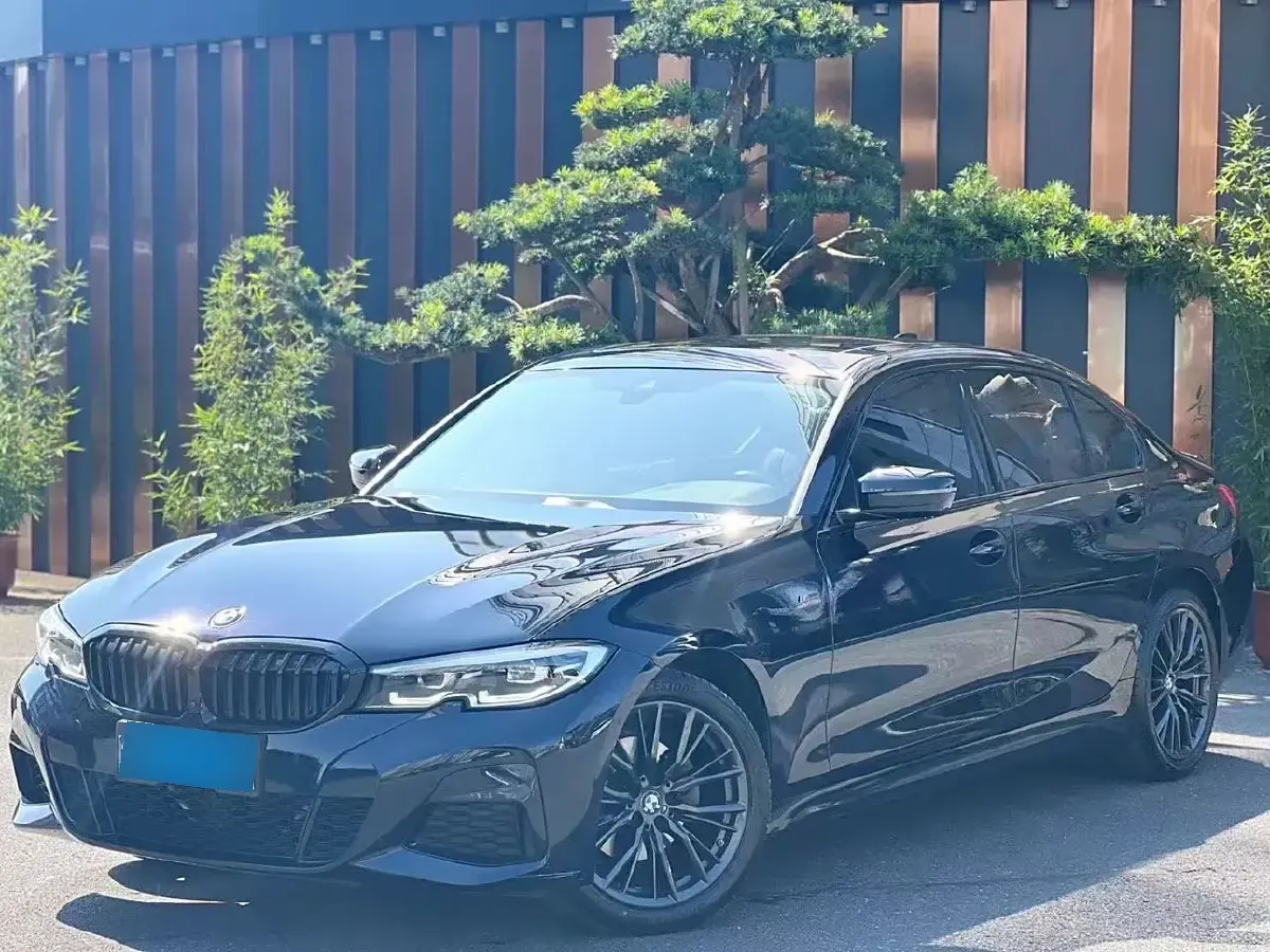 2021 BMW 3 Series 2.0T 184HP L4 8AT