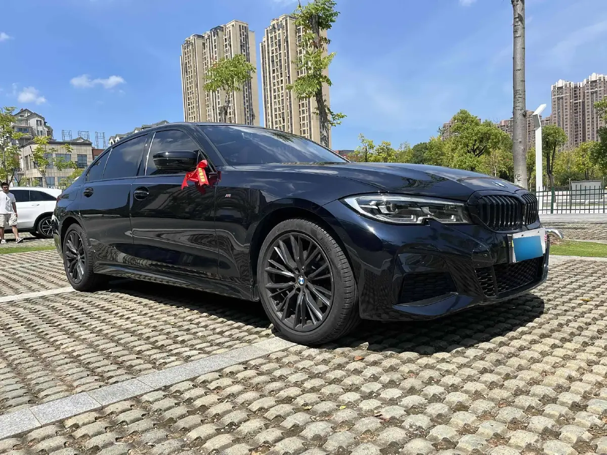 2021 BMW 3 Series 2.0T 184HP L4 8AT