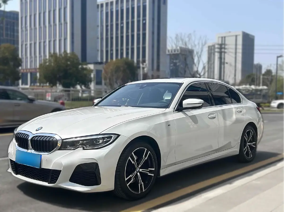 2021 BMW 3 Series 2.0T 184HP L4 8AT