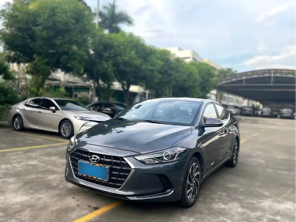 2020 Hyundai Elantra 1.4T 130HP L4 7DCT