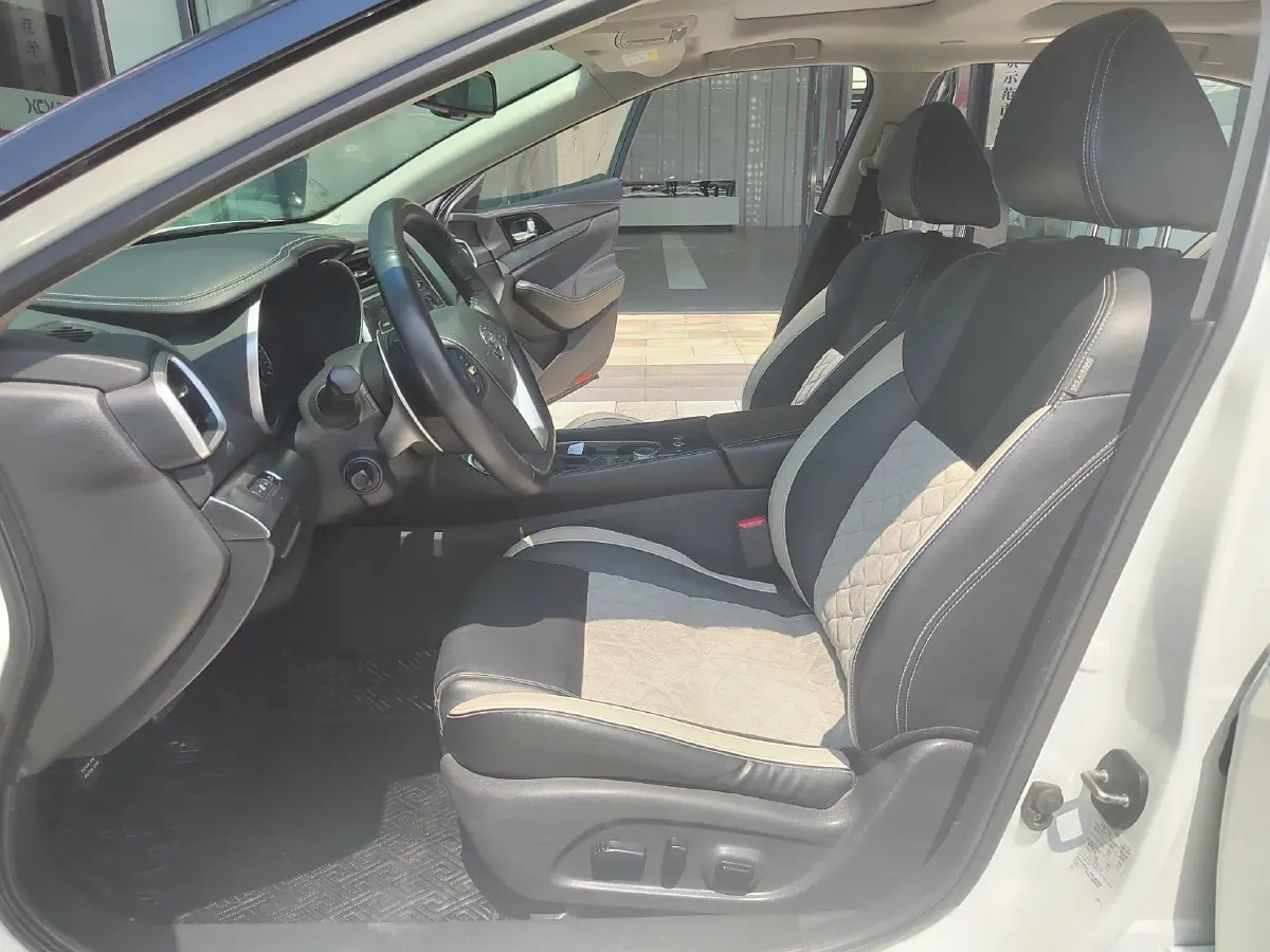 2016 Nissan Maxima 2.5L 186HP L4 CVT,autocango,china used car exporter,china ev exporter,chinese used car exporter,chinese used ev exporter