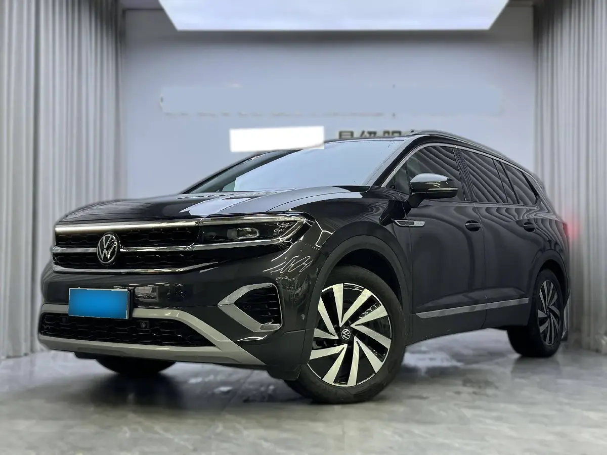 2021 Volkswagen Talagon 2.0T 220HP L4 7DCT