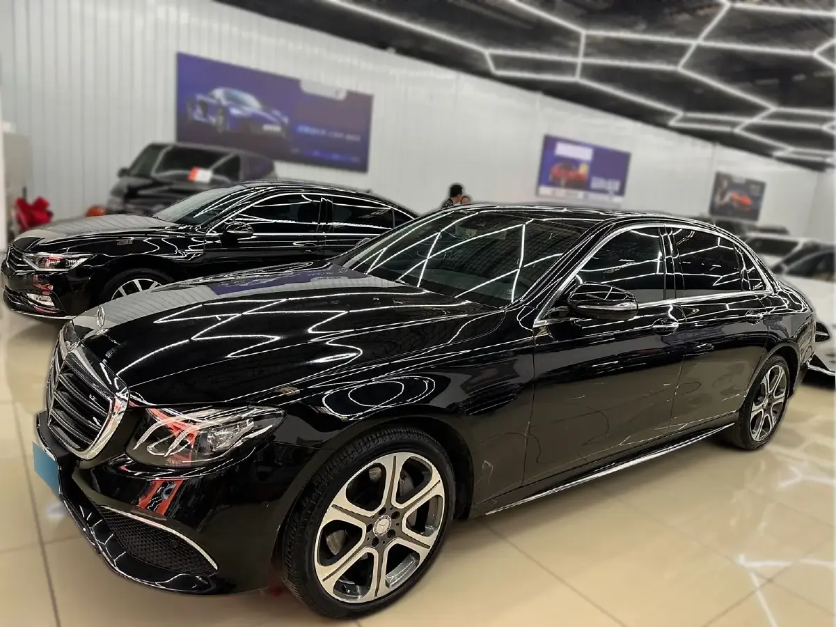 2016 Mercedes-Benz E Class 2.0T 245HP L4 9AT