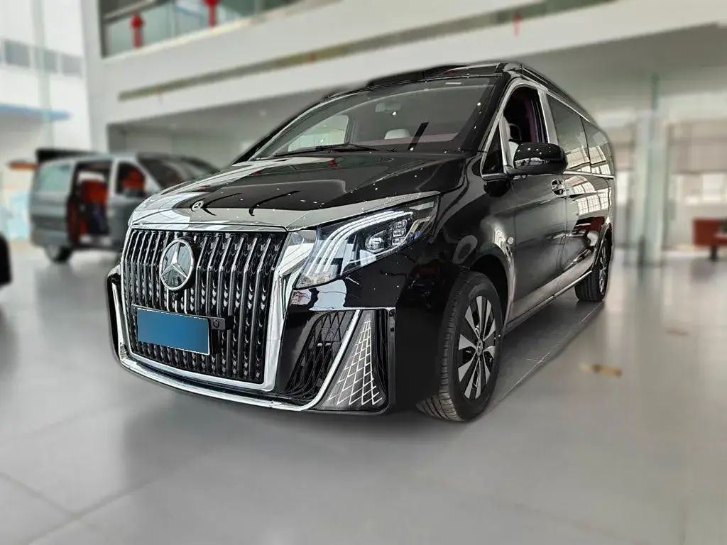 2023 Mercedes-Benz Vito 2.0T 211HP L4 9AT