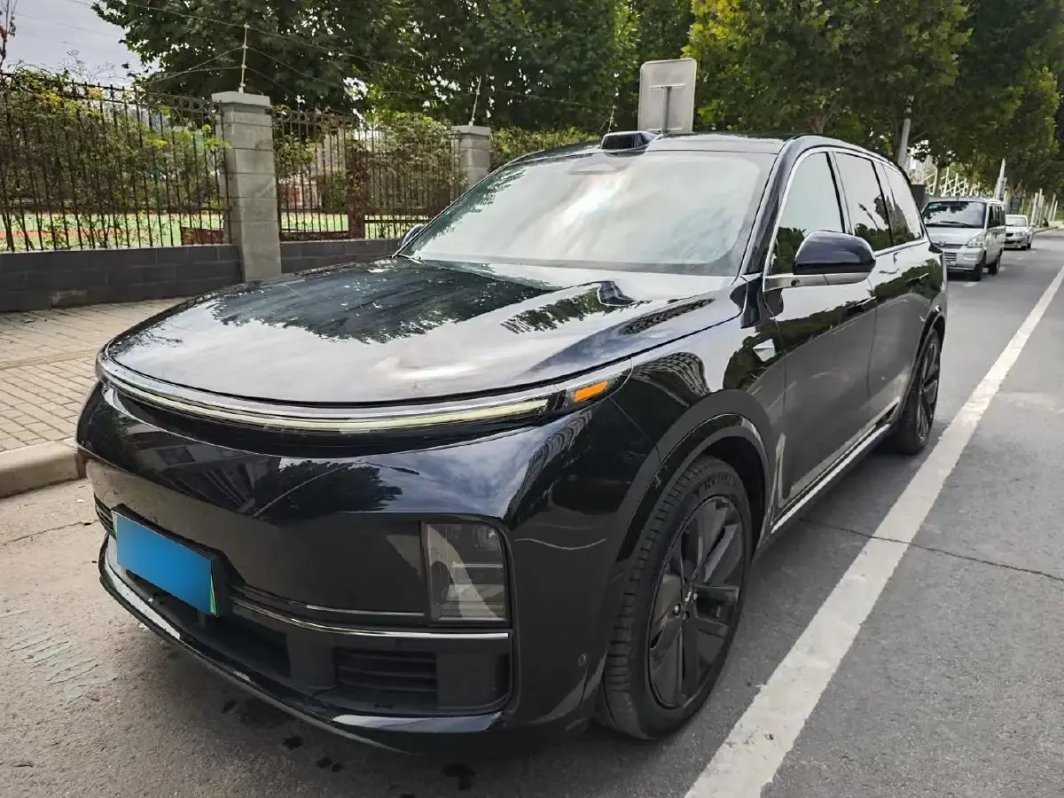 2022 Li L9 Range Extended 154HP REEV 42.6KWH