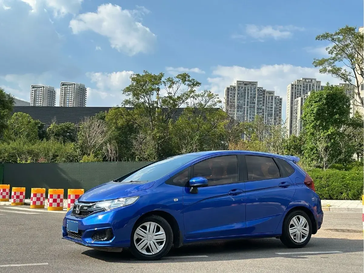 2018 Honda Fit 1.5L 131HP L4 5MT