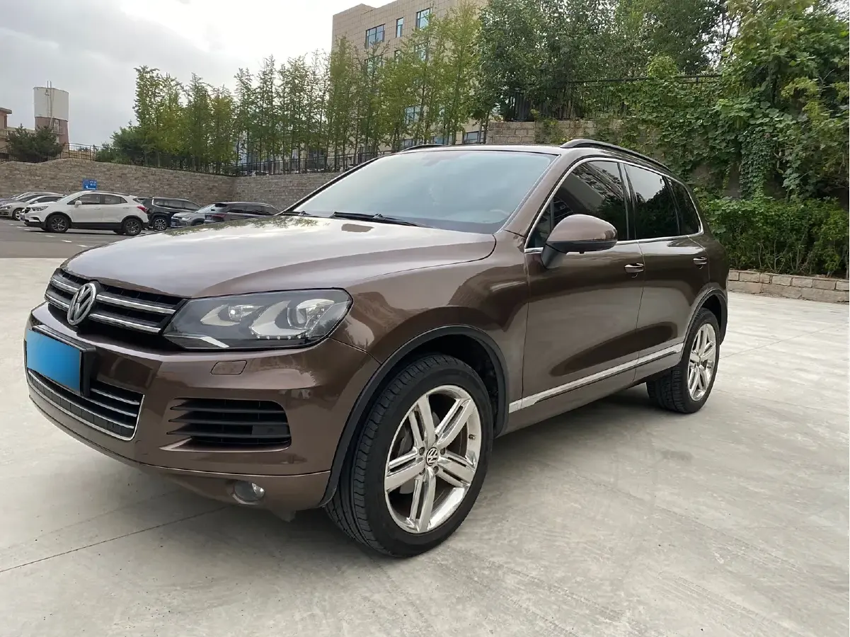 2011 Volkswagen Touareg 3.0T 290HP V6 8AT