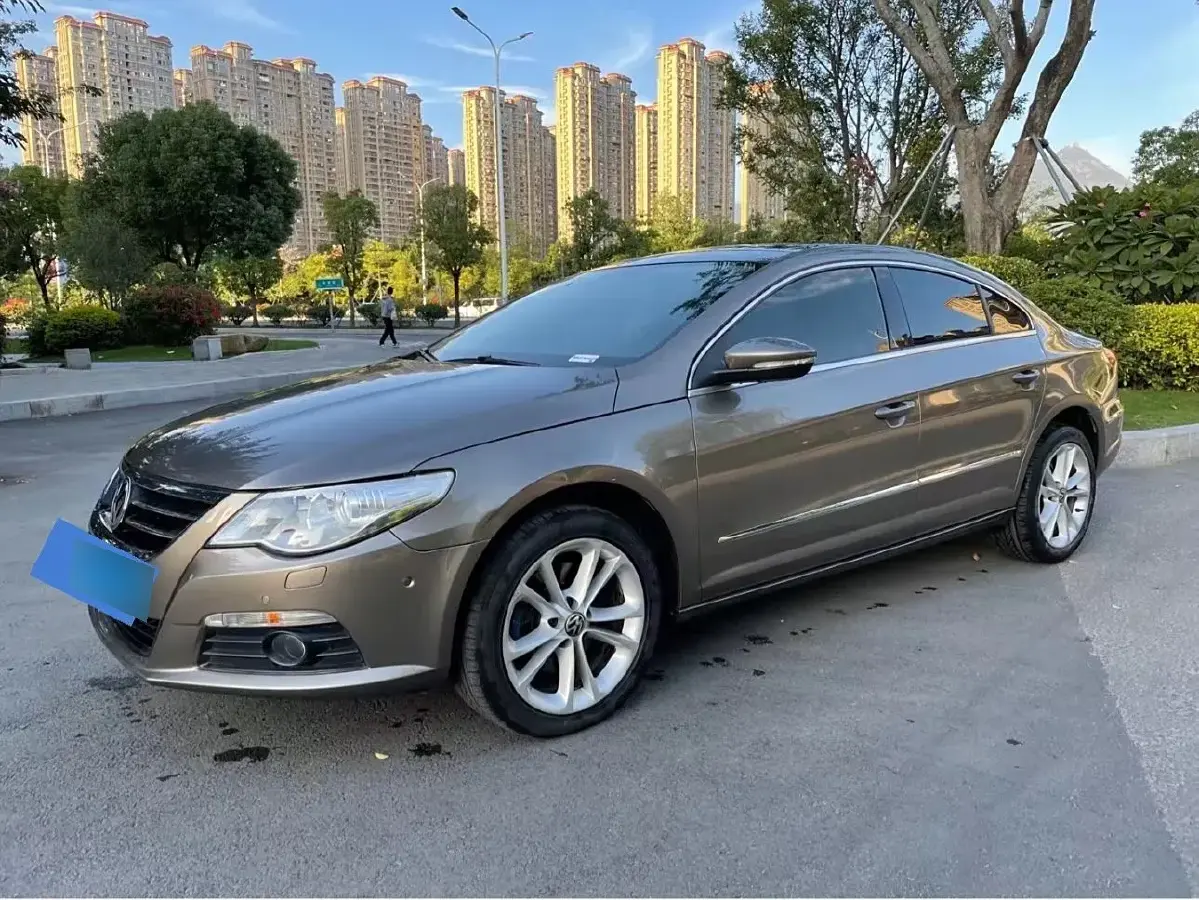 2013 Volkswagen CC 2.0T 200HP L4 6DCT