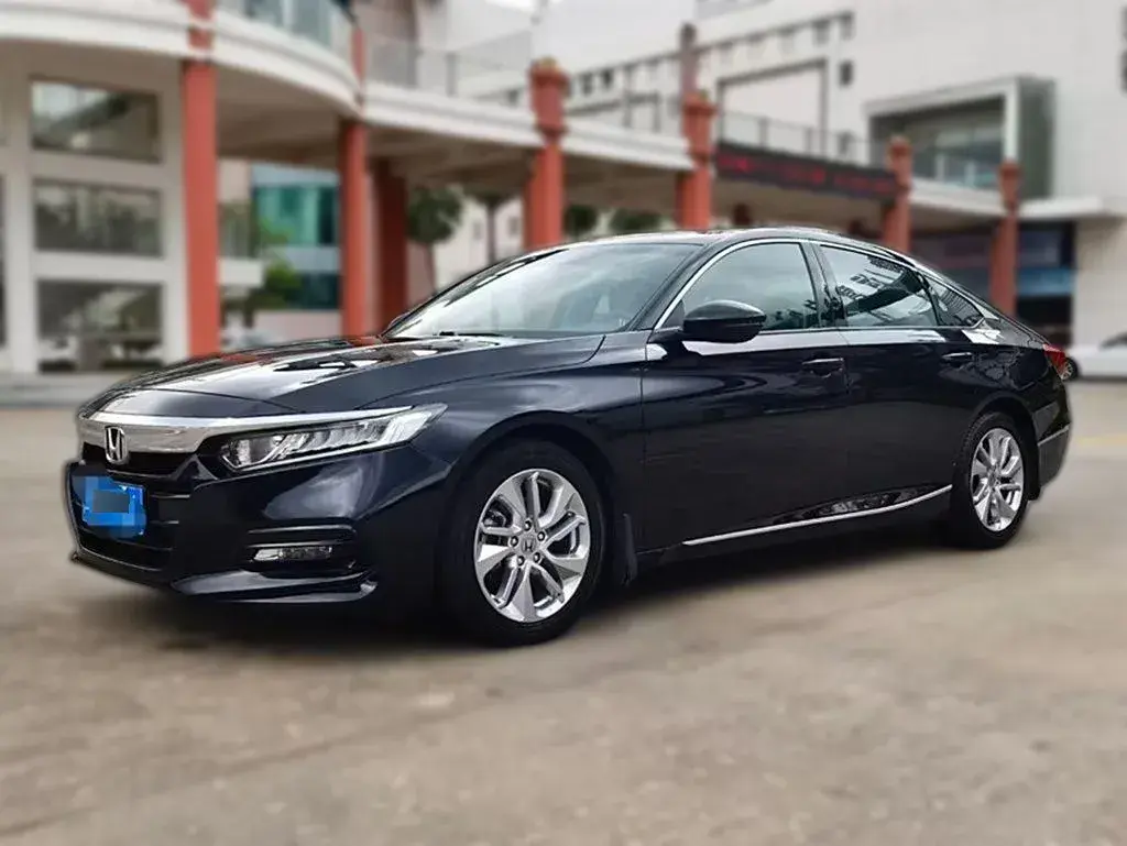 2018 Honda Accord 1.5T 194HP L4 CVT