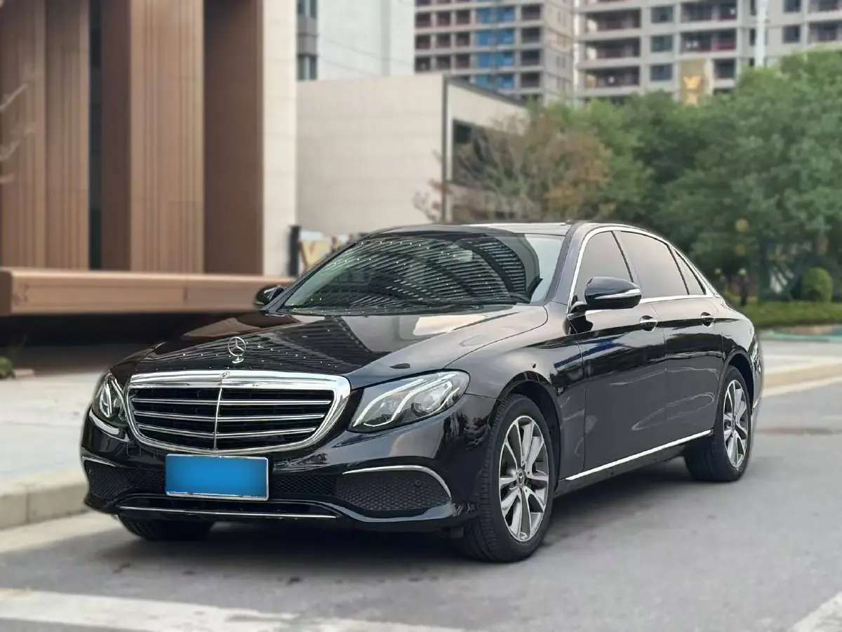 2016 Mercedes-Benz E Class 2.0T 245HP L4 9AT