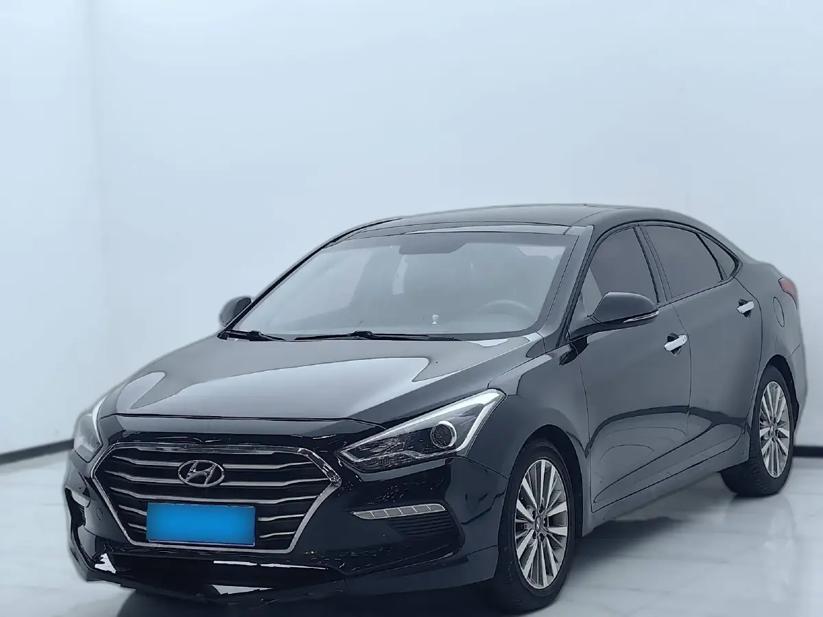 2017 Hyundai Mistra 1.8L 143HP L4 6AT