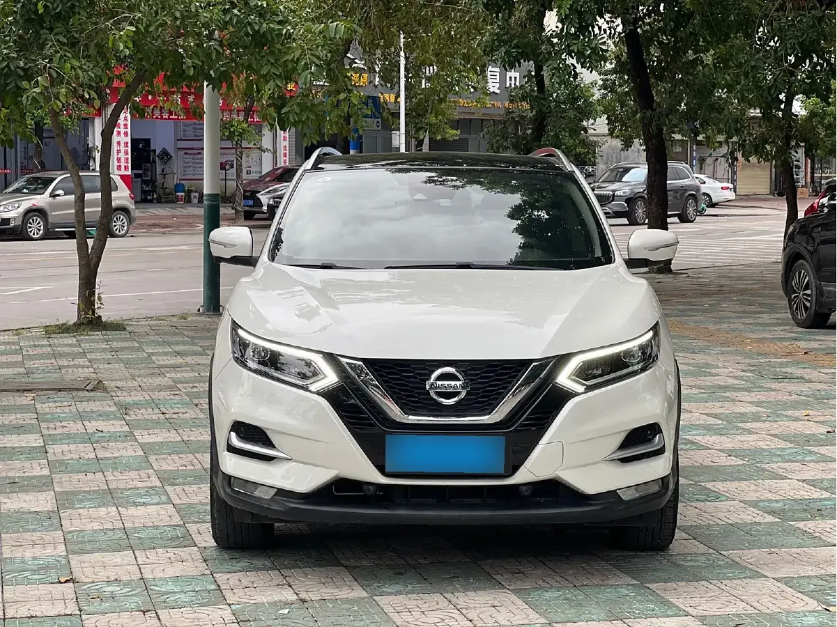 2022 Nissan Qashqai 2.0L 151HP L4 CVT
