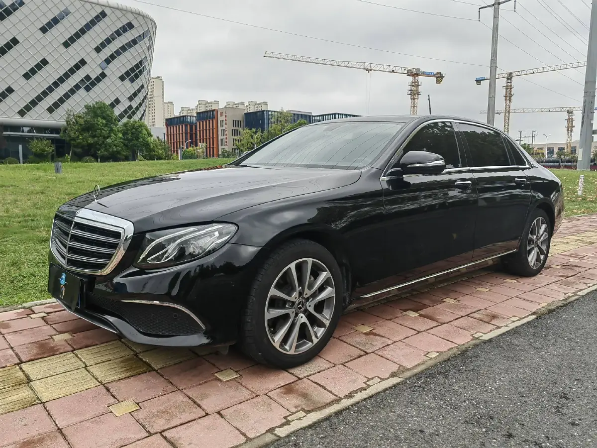 2019 Mercedes-Benz E Class 2.0T 184HP L4 9AT
