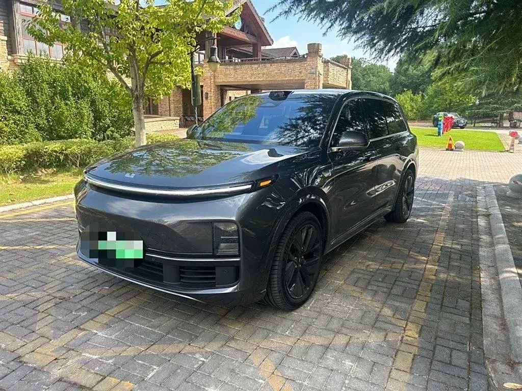 2022 Li L9 Range Extended 154HP REEV 42.6KWH