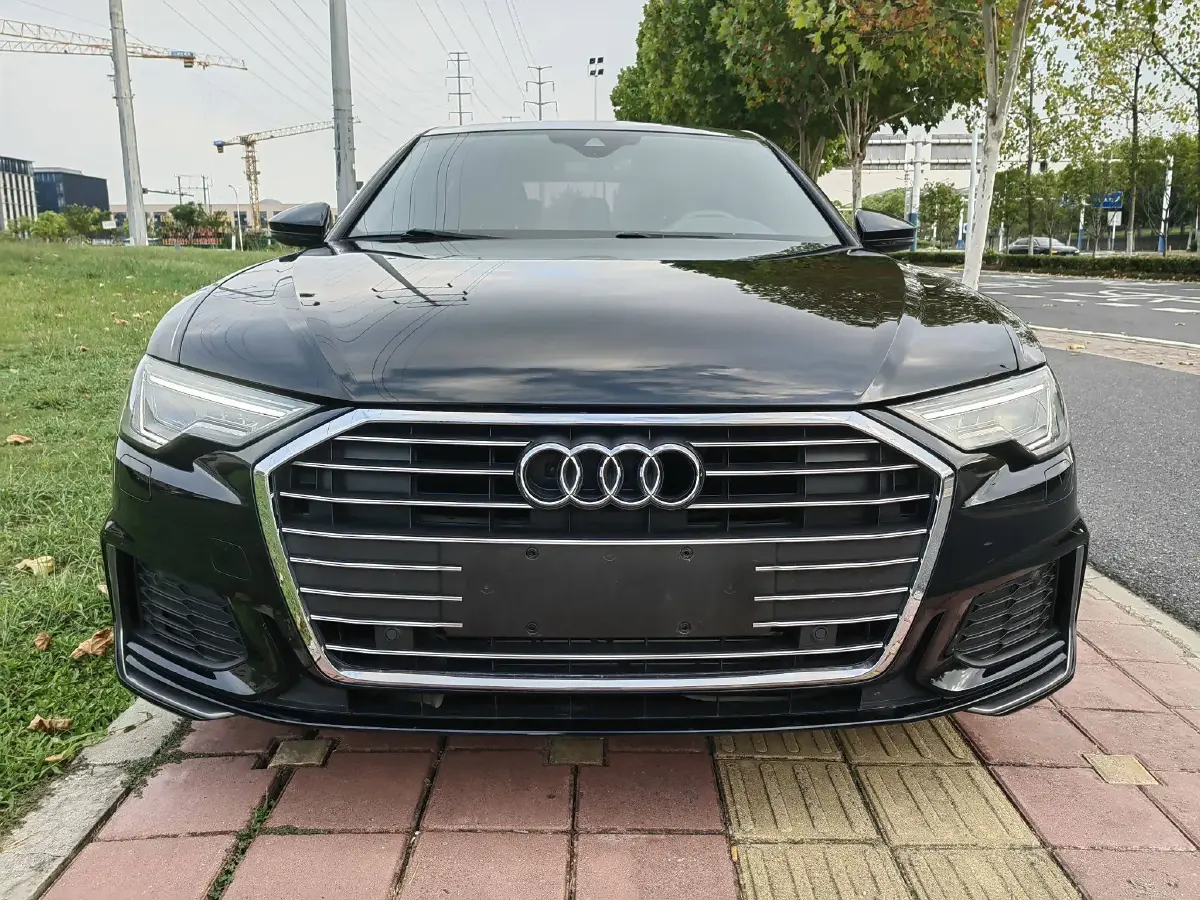 2019 Audi A6L 2.0T 224HP L4 7DCT