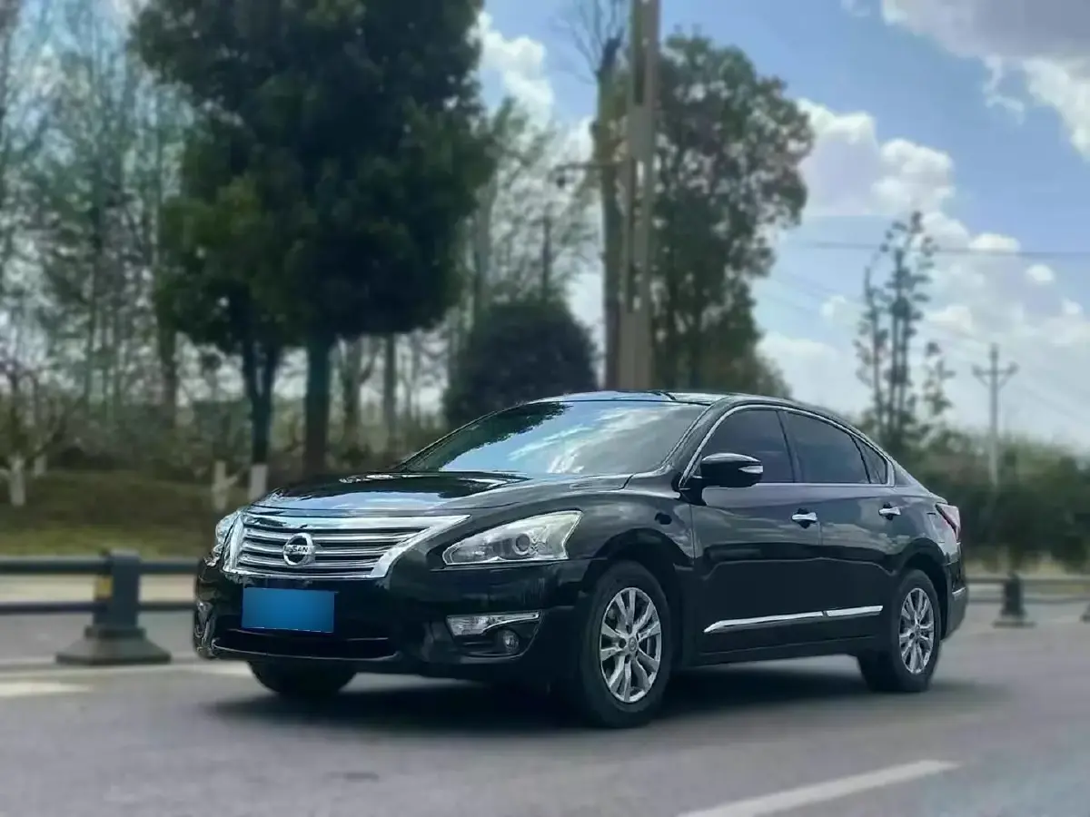 2013 Nissan Teana 2.5L 186HP L4 CVT
