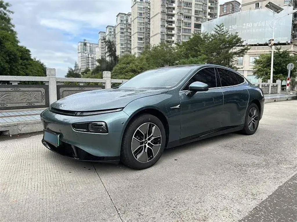 2024 Xpeng P7 BEV 64.4KWH