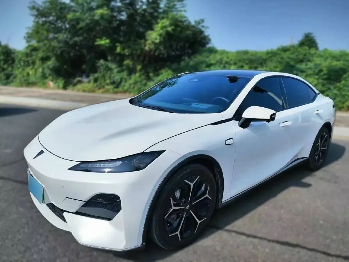 2023 Deepal SL03 1.5L 95HP L4 REEV 28.39KWH