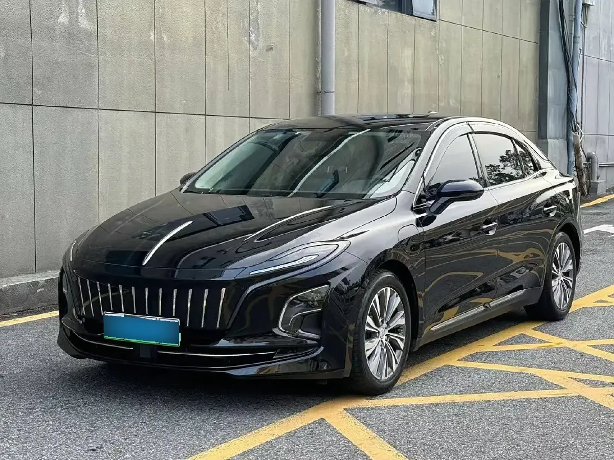2023 HongQi E-QM5 BEV 82KWH