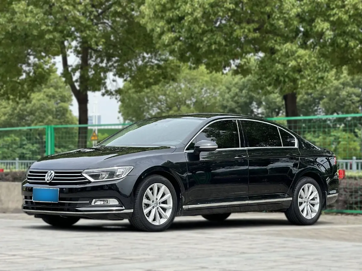 2017 Volkswagen Magotan 1.8T 180HP L4 7DCT