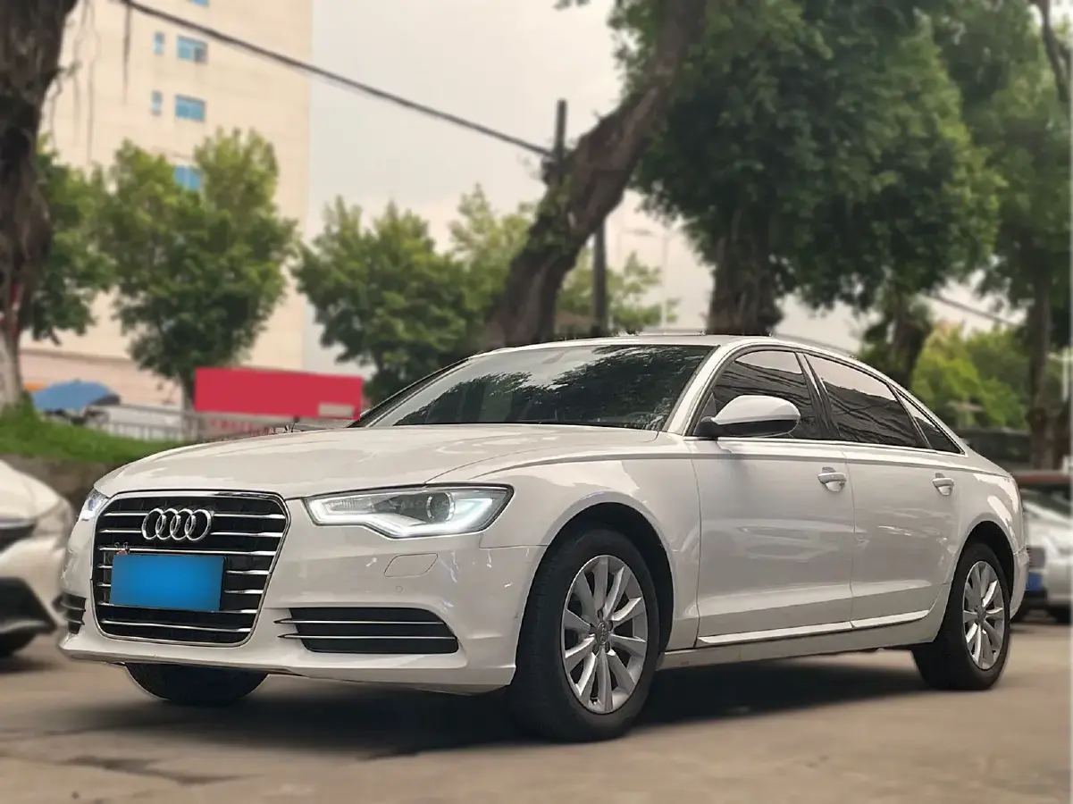 2015 Audi A6L 2.0T 180HP L4 CVT