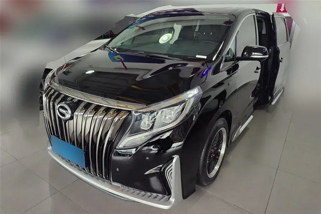 2021 GAC Trumpchi M8 2.0T 252HP L4 8AT