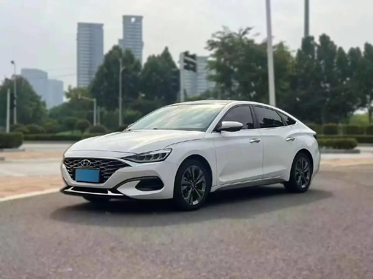 2019 Hyundai La Festa 1.6T 190HP L4 7DCT