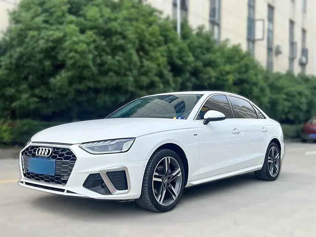 2021 Audi A4L 2.0T 190HP L4 7DCT