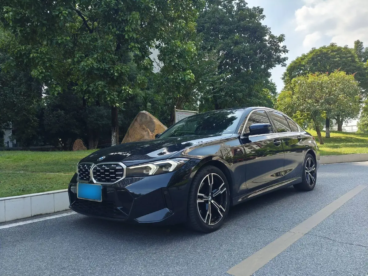 2023 BMW 3 Series 2.0T 184HP L4 8AT