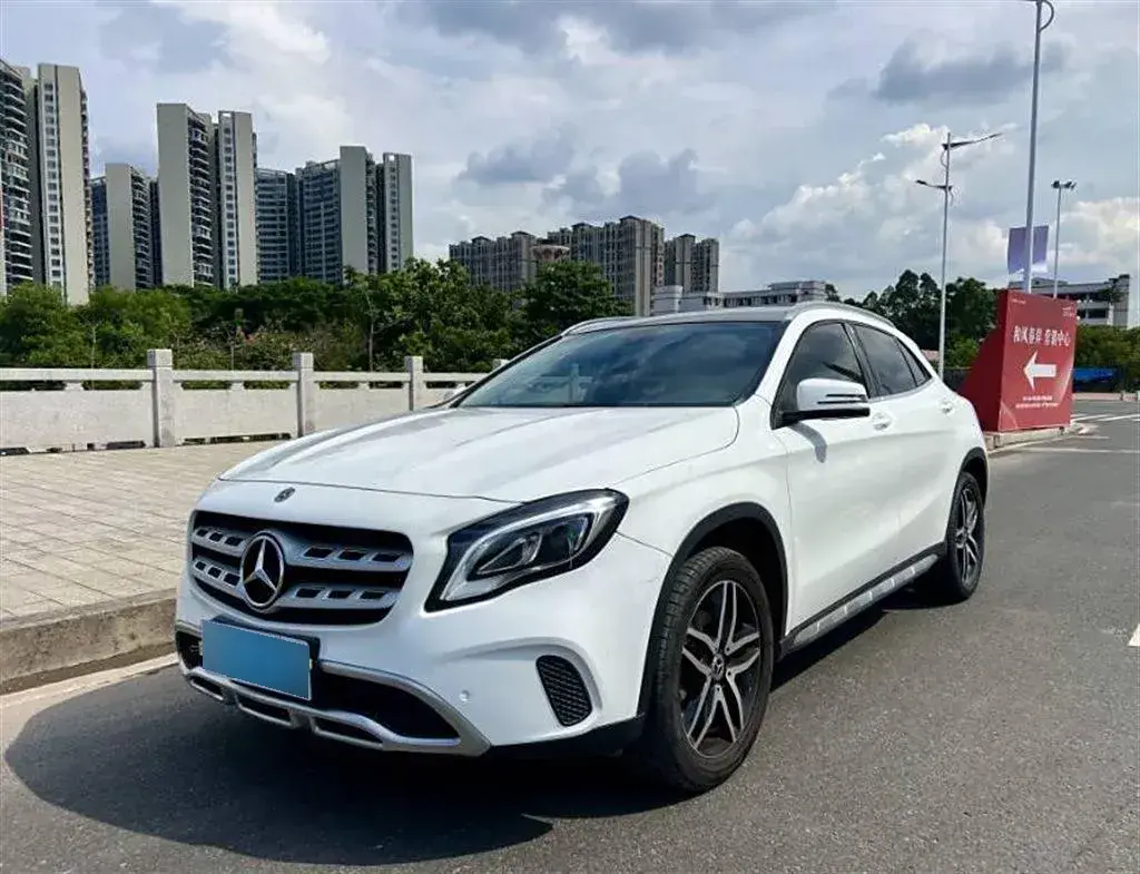 2018 Mercedes-Benz GLA Class 1.6T 156HP L4 7DCT