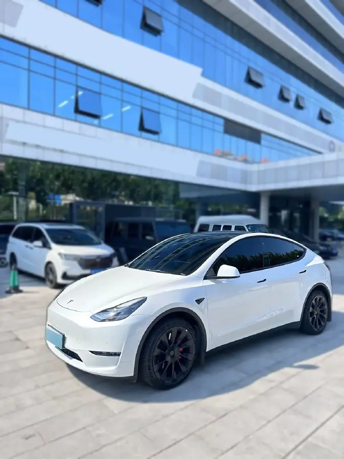 2022 Tesla Model Y BEV 78.4KWH