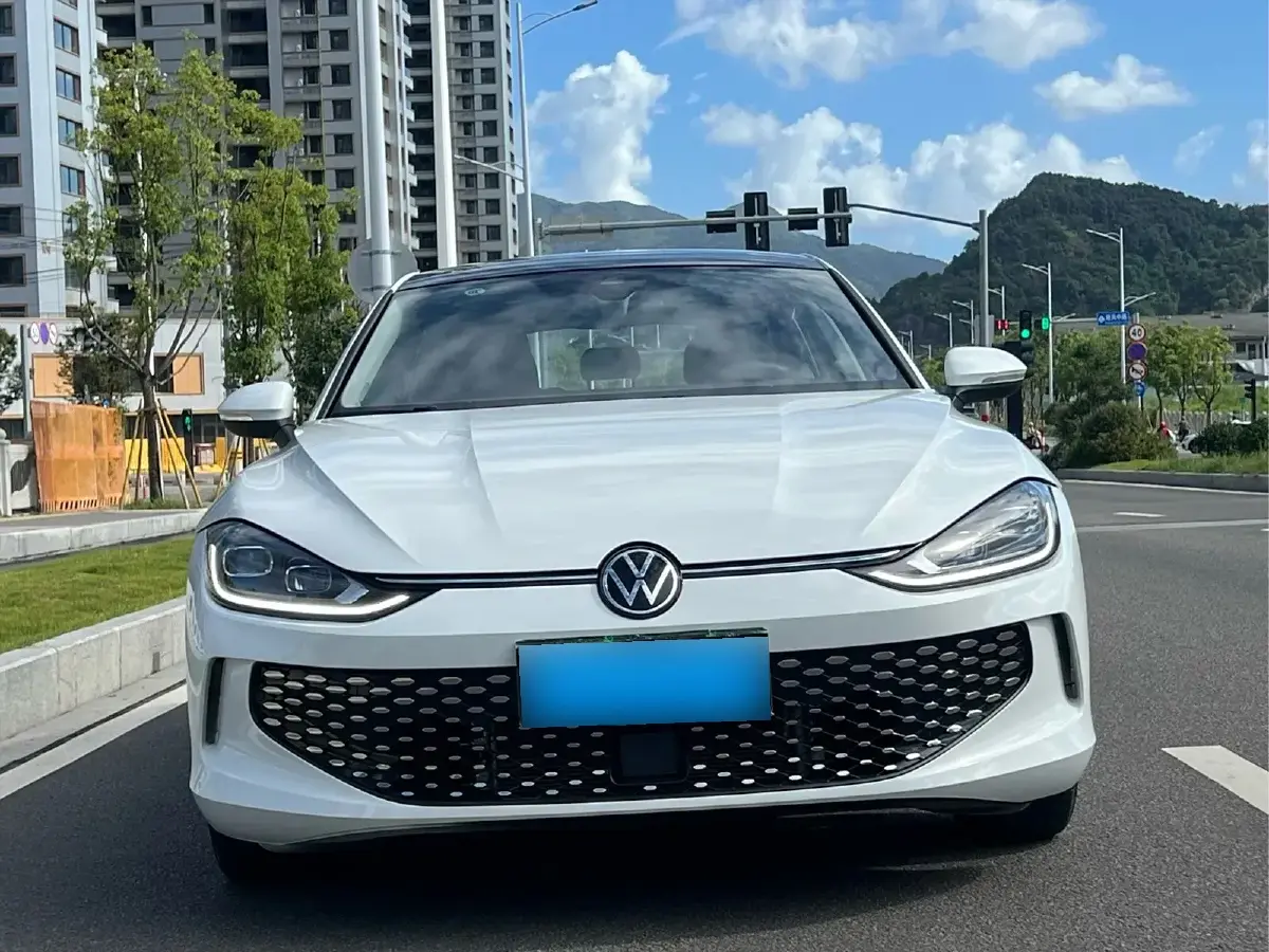 2024 Volkswagen Lamando 1.4T 150HP L4 7DCT