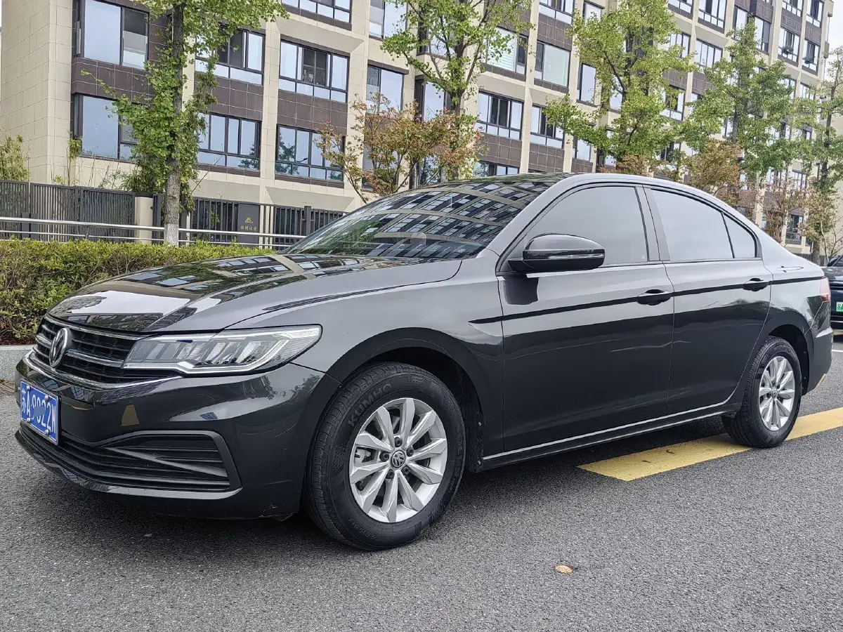 2020 Volkswagen Bora 1.5L 113HP L4 6AT