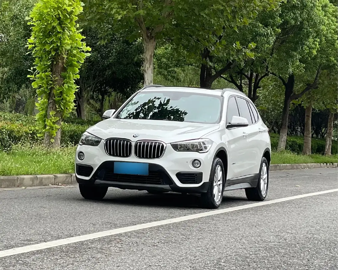 2016 BMW X1 1.5T 136HP L3 6AT