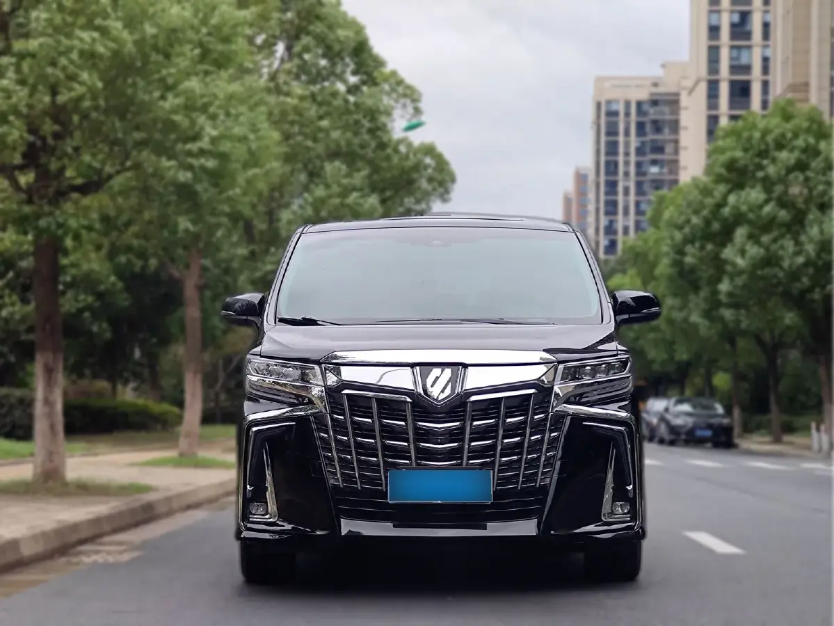 2019 Toyota Vellfire 2.5L 117HP L4 E-CVT Hybrid