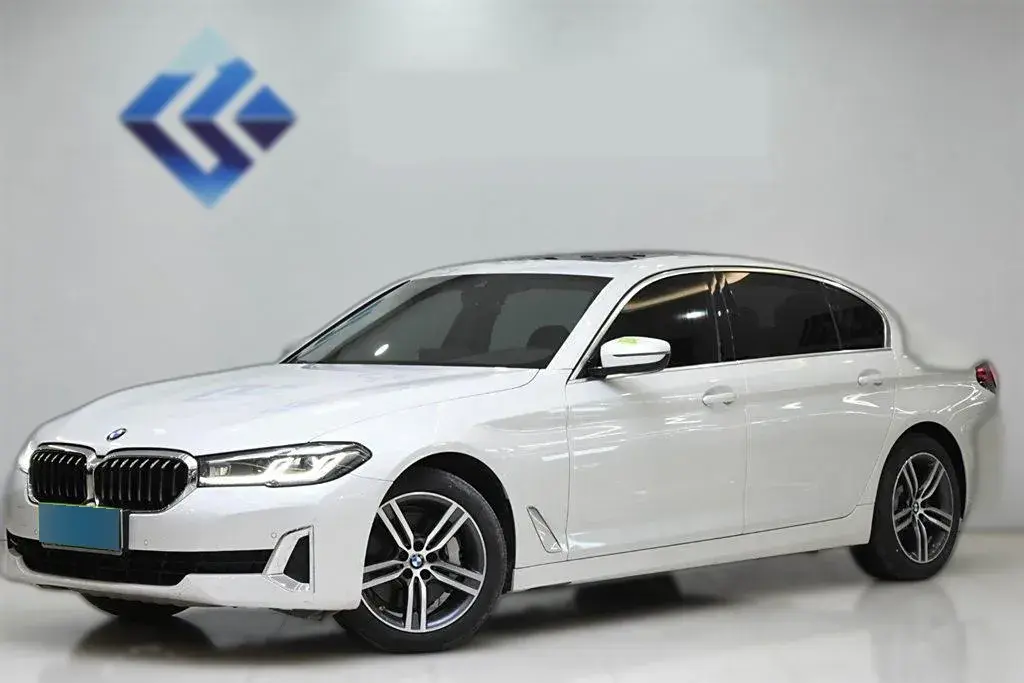 2021 BMW 5 Series 2.0T 252HP L4 8AT
