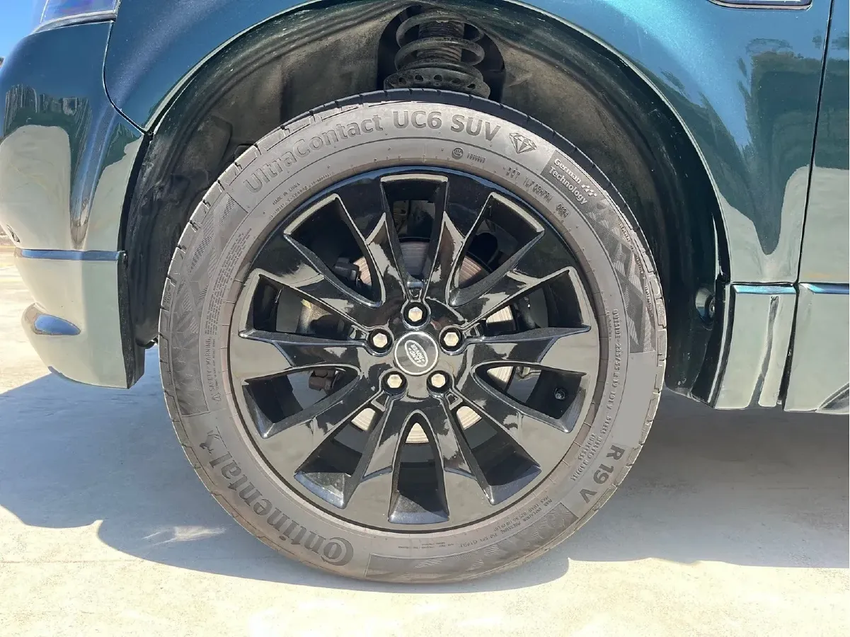 2015 Land Rover Freelander 2 2.0T 240HP L4 6AT,autocango,china used car exporter,china ev exporter,chinese used car exporter,chinese used ev exporter