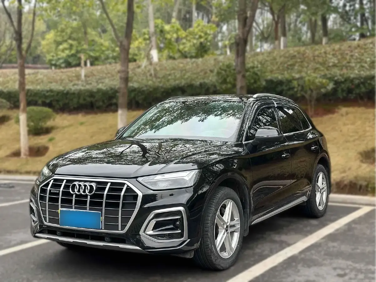 2021 Audi Q5L 2.0T 190HP L4 7DCT