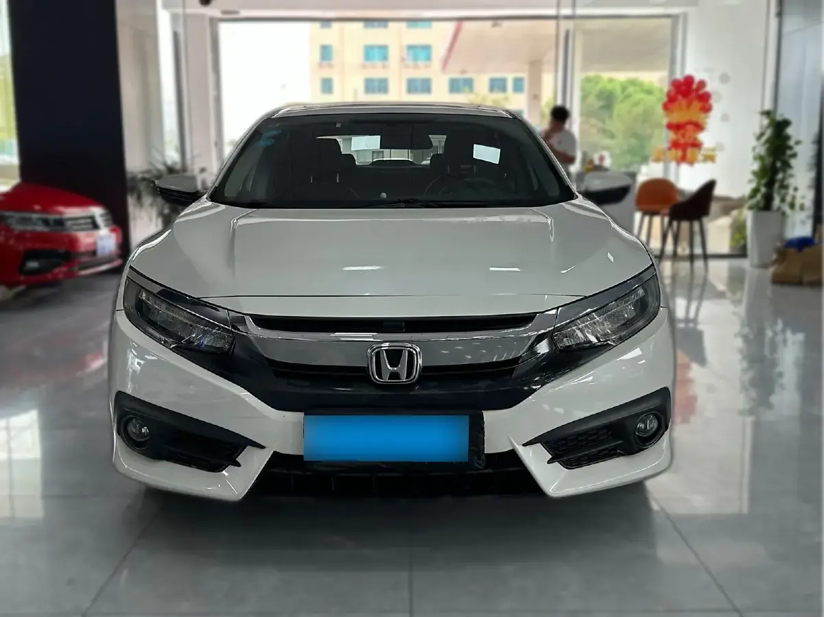 2016 Honda Civic 1.5T 177HP L4 CVT