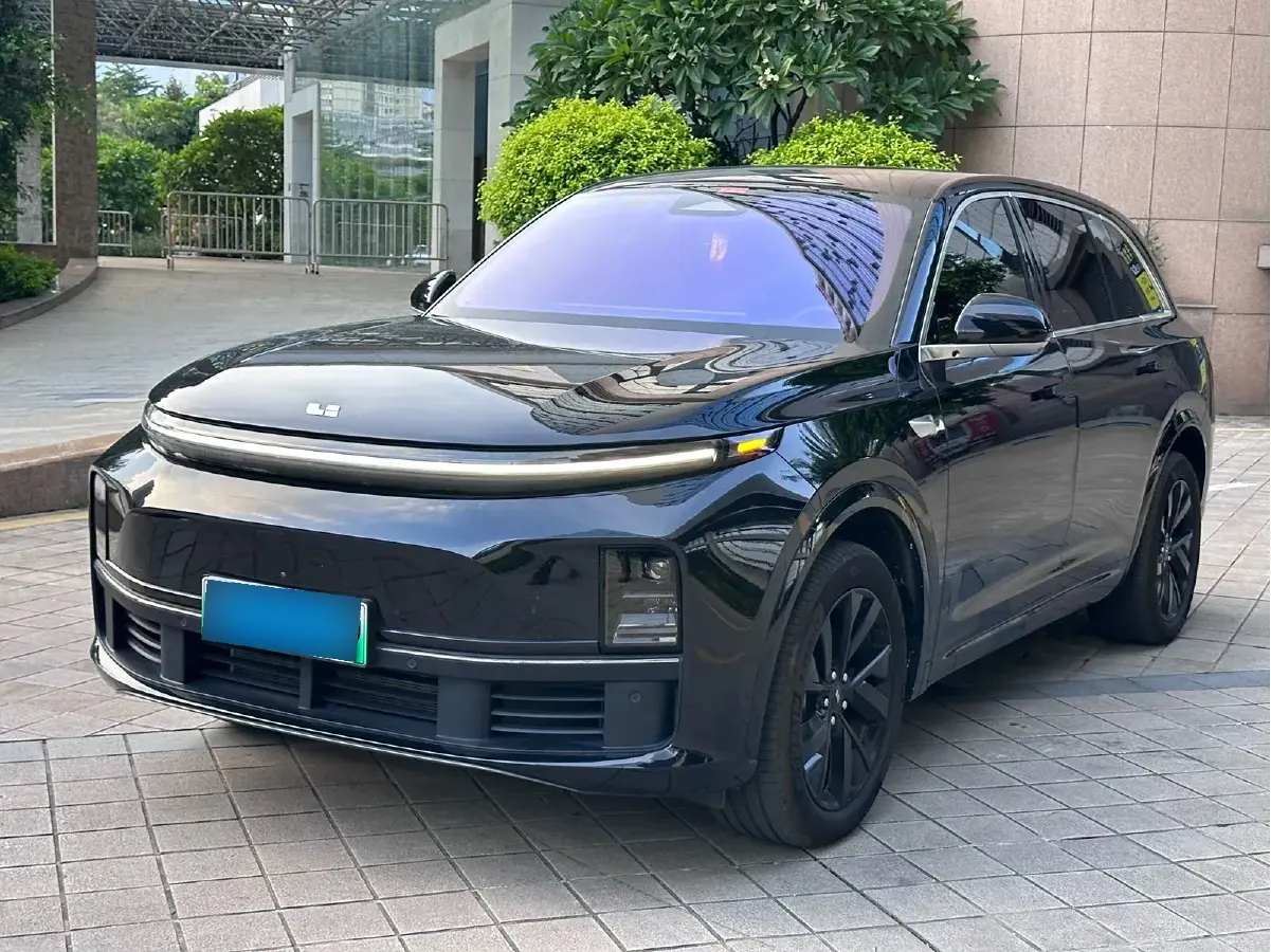 2023 Li L7 Range Extended 154HP REEV 40.9KWH