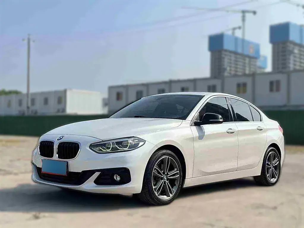 2017 BMW 1 Series 1.5T 136HP L3 6AT