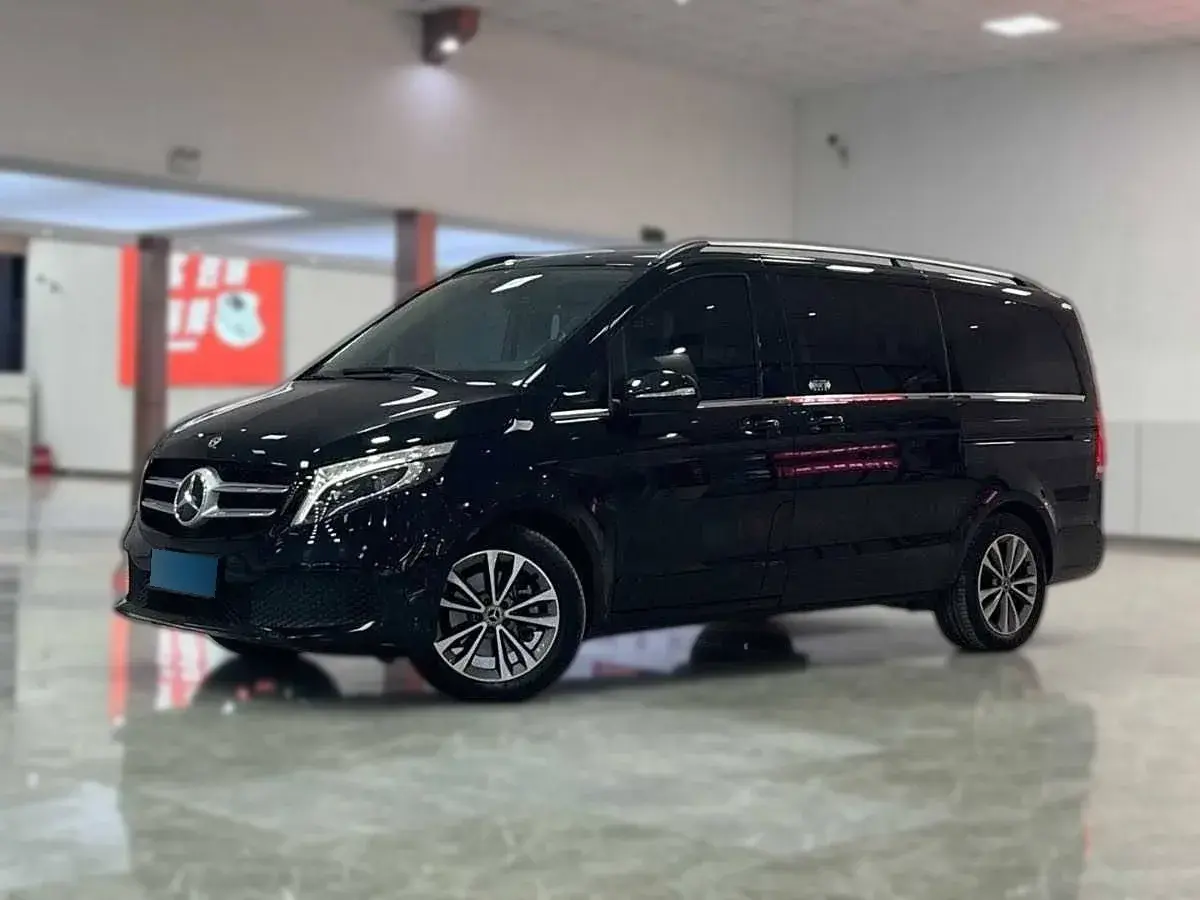 2021 Mercedes-Benz V Class 2.0T 211HP L4 9AT