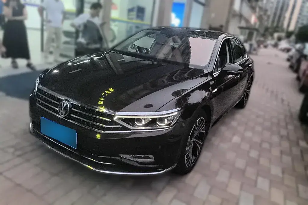 2020 Volkswagen Magotan 2.0T 220HP L4 7DCT